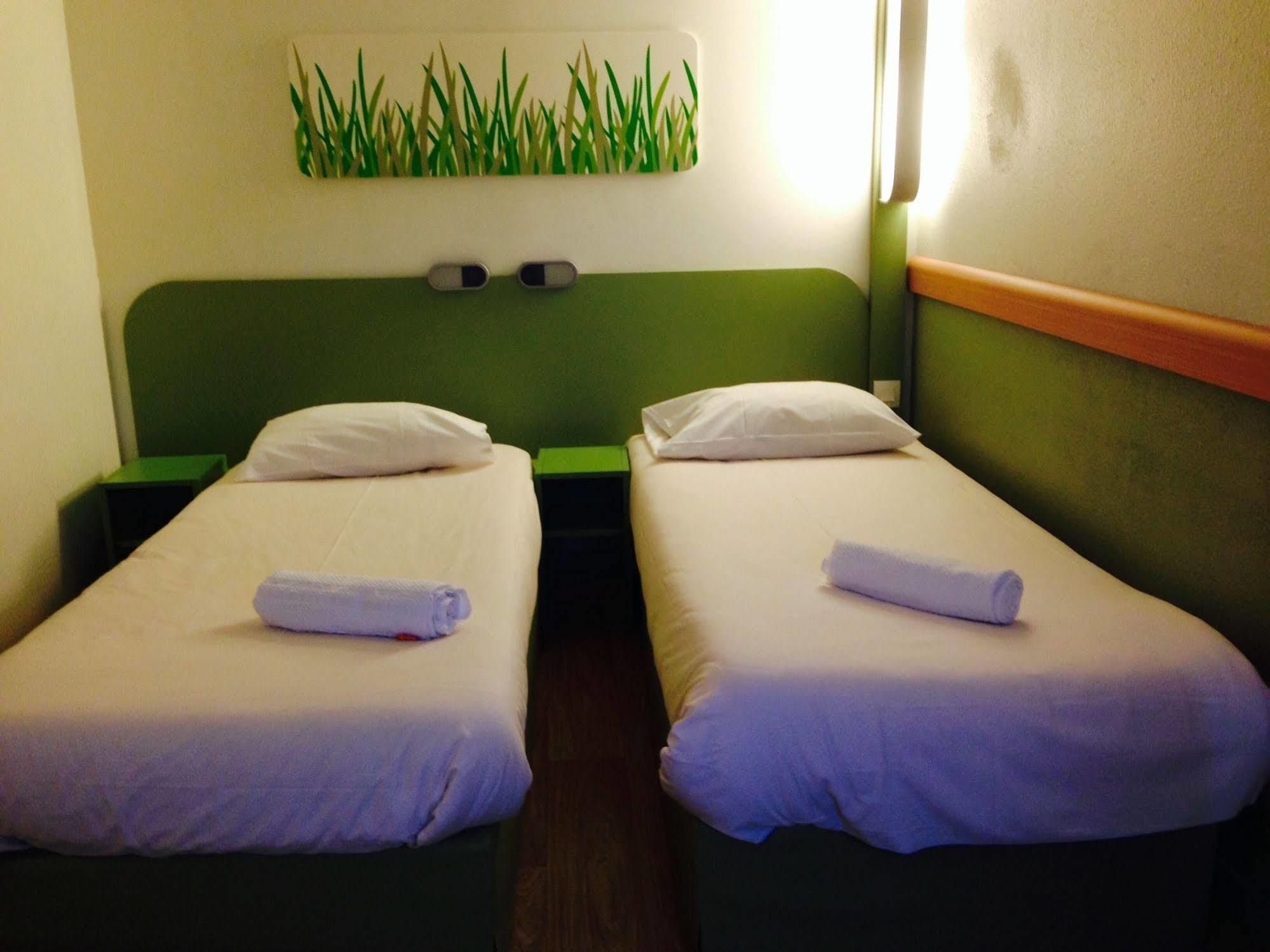 Ibis Budget Centre